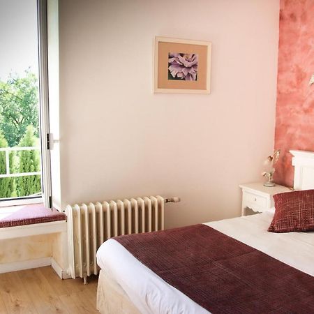 מרטל Auberge Des 7 Tours מראה חיצוני תמונה