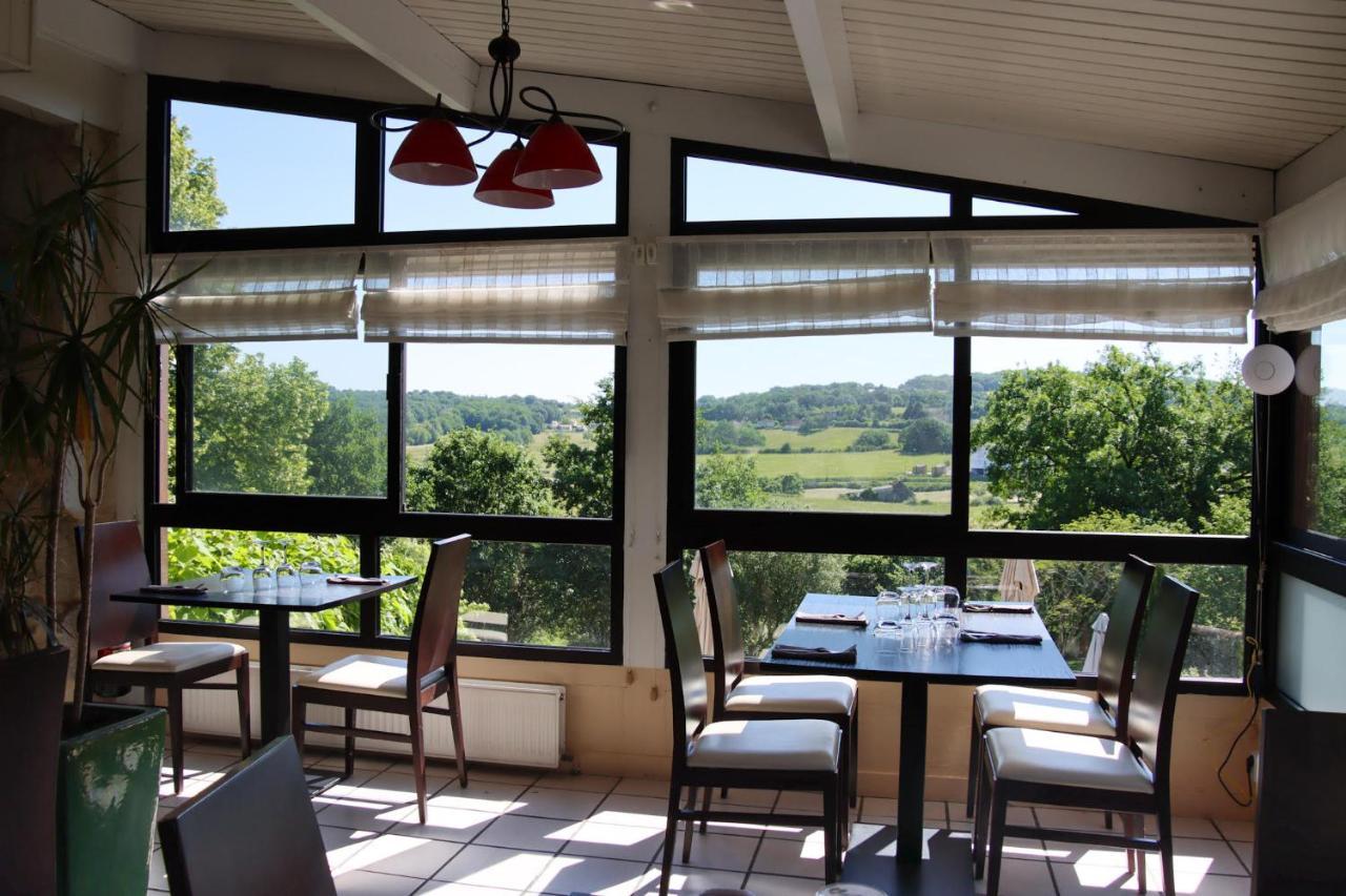 מרטל Auberge Des 7 Tours מראה חיצוני תמונה