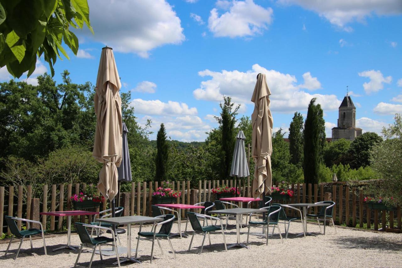 מרטל Auberge Des 7 Tours מראה חיצוני תמונה