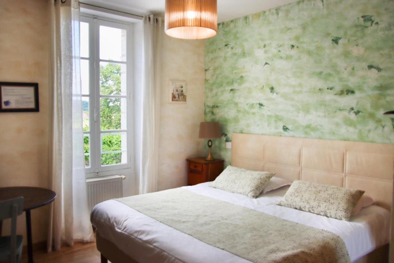 מרטל Auberge Des 7 Tours מראה חיצוני תמונה